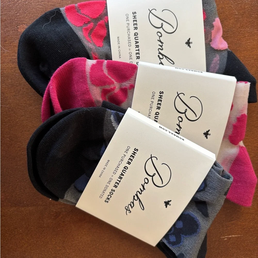 Bombas Sheer Quarter Socks – 3-Pack (Pomegranate Pack) | NWT - Picture 2 of 4